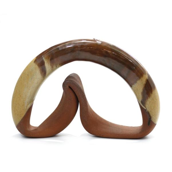 BIN ART / 1970's Flower Vase