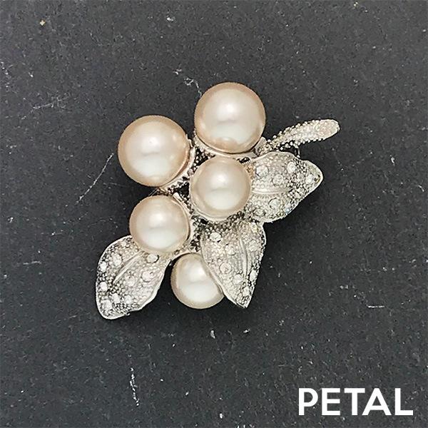 フラワーパールブローチ【PETAL MARKET】