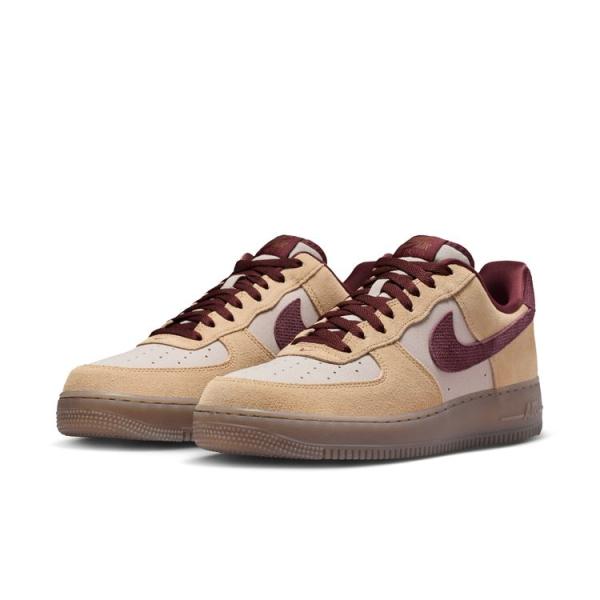 NIKE SP26 NIKE AIR FORCE 1 '07 PRM リネン/バーガンディクラッシュ...