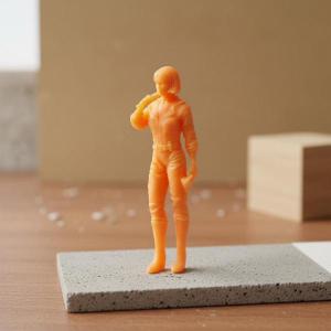 ミニチュアフィギュア 置物 手描き塗装 リアルなポーエーション ジオラマ用人形 コレクションアイテム テーブルトップ装飾用背景人材として模型製作シーンに適用