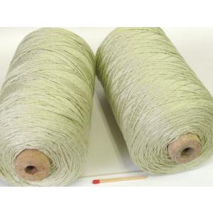 シルク900（生成・巻き） 手織りの方にも手編みの方にも使い勝手の良い