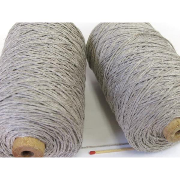 麻リネン14×6（生成・巻き）　手織りにも手編みにも。いろいろな太さ、種類の麻糸を取り揃えています。