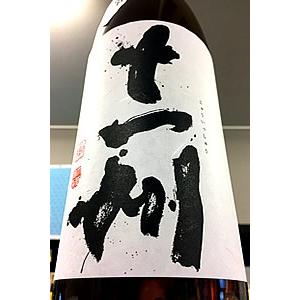 十一州 純米吟醸酒　1800ml　【一升瓶6本・小瓶12本(小瓶2本で一升瓶1本に換算)を超えるご注文は2個口以上となり送料別途追加】【北海道 日本清酒】