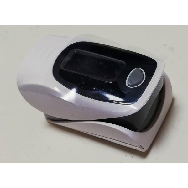 ウェルネスメーター グレー 非医療品 脈拍計 酸素飽和度 運動時負荷確認などに 日本語説明書付  ポ...