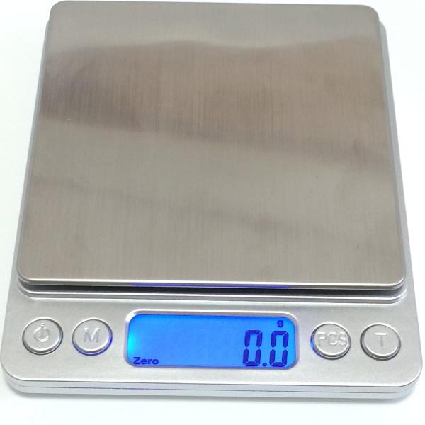 薄型 で コンパクト な 小型 卓上 はかり 重量計 3,000g まで 計量 精密 デジタルスケー...