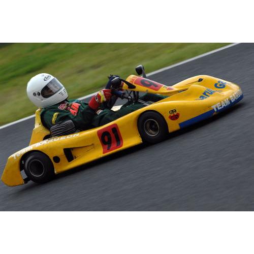 レース用エンジンへ 2ST・4STのエンジンオイルへ 燃料へ（イクセル）IXLライト100ccでガソ...