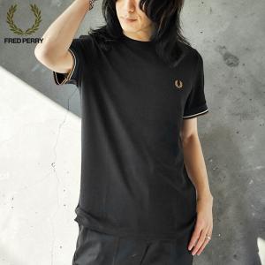 美品 フレッドペリー ツインティップ ポロシャツ M相当 ブラック 鹿の子 FRED PERRY（フレッドペリー） ツインティップ 鹿の子Tシャツ M2396