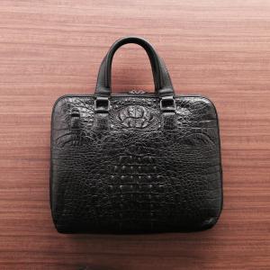 BOTTEGA VENETA（ボッテガ・ヴェネタ） 新品同様 送料無料 イントレ