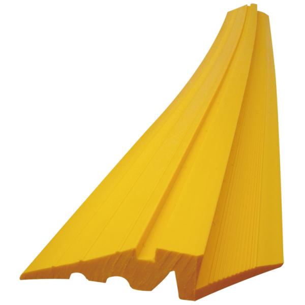 段差スロープ 敷き鉄板用 を１枚 AR-4011 幅155×長さ1500mm。敷鉄板の段差解消用のス...