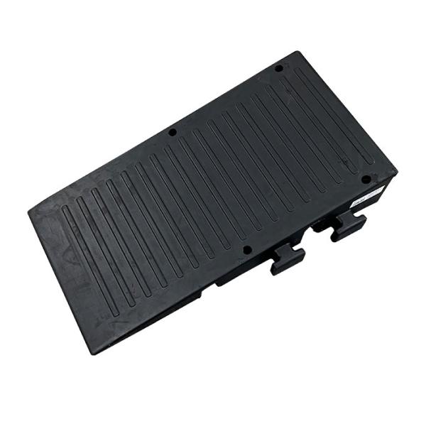 ゆるやかスロープ100  高さ10cm段差用（製品1個；L570×W300×H100mm約6.0kg...