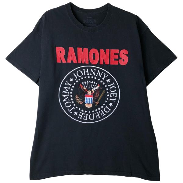 古着 RAMONES ラモーンズ 鷲柄 イーグル柄 バンドTシャツ バンT メンズL相当 /eaa6...