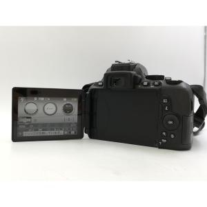 【中古】Nikon D5600 ダブルズームキ...の詳細画像1