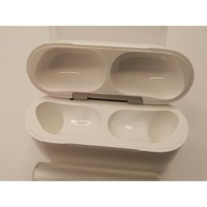 【中古】Apple AirPods Pro 3...の詳細画像4