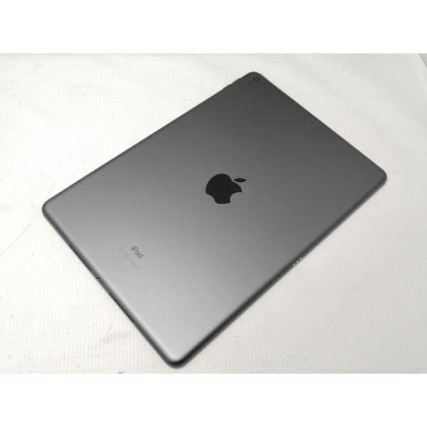 【中古】Apple iPad（第8世代） Wi-Fiモデル 32GB スペースグレイ MYL92J/...