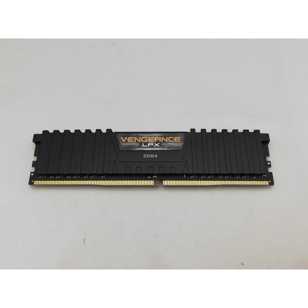 【中古】DDR4 8GB PC4-28800(DDR4-3600)【デスクトップPC用】【秋葉3号】...