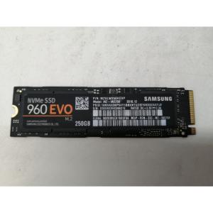 SAMSUNG 960 EVO 250GB M.2【札幌】の買取情報