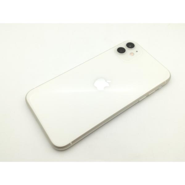 【中古】Apple au 【SIMロック解除済み】 iPhone 11 64GB ホワイト MWLU...