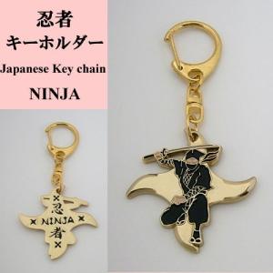 ピンバッジ 招き猫 和柄 縁起物 ピンズ 2.2cm x 2.9cm 安全留め具付き