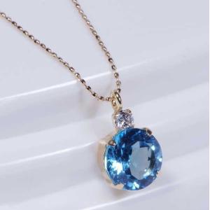 天然 ダイヤモンド ネックレス K10WG 0.10ct 縦型 I (愛) ライン 愛し