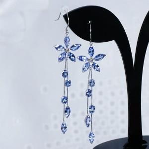 K18WG 4.2ct タンザナイトピアス アメリカン 18金 ホワイトゴールド 12 
