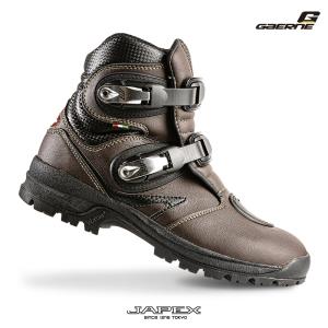 ガエルネ GAERNE バイクブーツ ツーリング用 イタリア製 タフギア / TOUGH GEAR ブラウン｜ジャペックス Yahoo!店