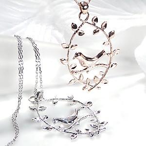 agete✾鳥モチーフ ネックレス K10YG/K10WG agete✾鳥モチーフ ネックレス K10YG/K10WG