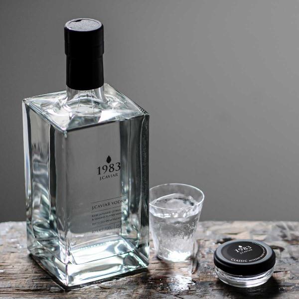 ギフト 宮崎キャビア1983 バエリ クラシック 12g &amp; 1983 J.CAVIAR ウォッカ ...