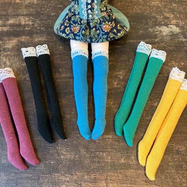 くろねこ呉服店『ブライス アイシードール レース靴下』