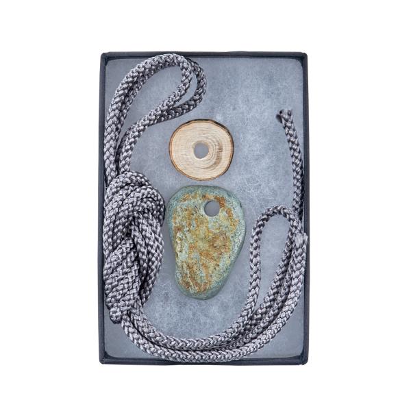 ゼロ磁場の鉱石（OJAS STONE）