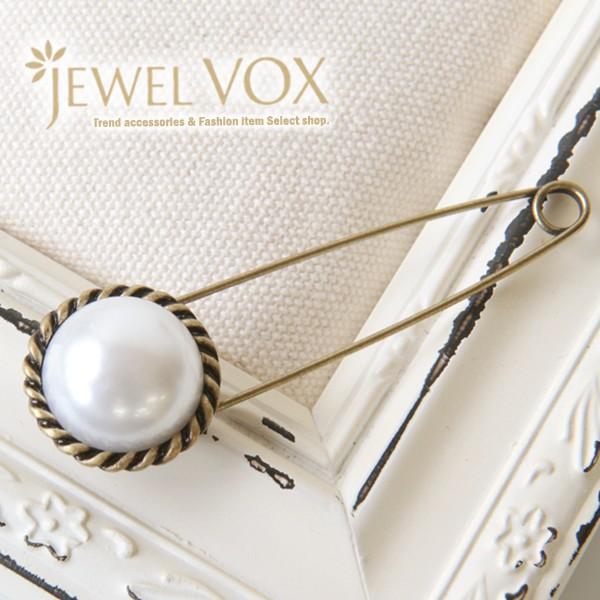 パール付きアンティーク風キルトピン・安全ピン 何にでもマッチするさりげないポイント ブローチ 七五三