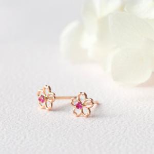 ピアス ルビー K10 PG 桜 花 レディー...の詳細画像2