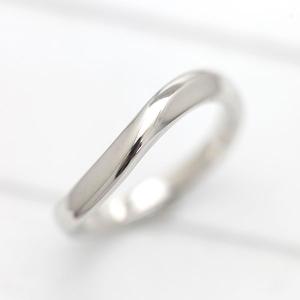 結婚指輪 マリッジリング 安い プラチナ メンズリング PT100 pt10% シンプル S字 ウェーブライン 指輪｜jewelry-may