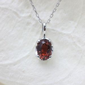ネックレス PT900 プラチナ 0.3ct ダイヤモンド 3石 スリーストーン