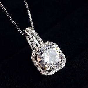 ネックレス スワロフスキー SWAROVSKI  鎖骨 大粒 プレゼント レディースアクセサリー