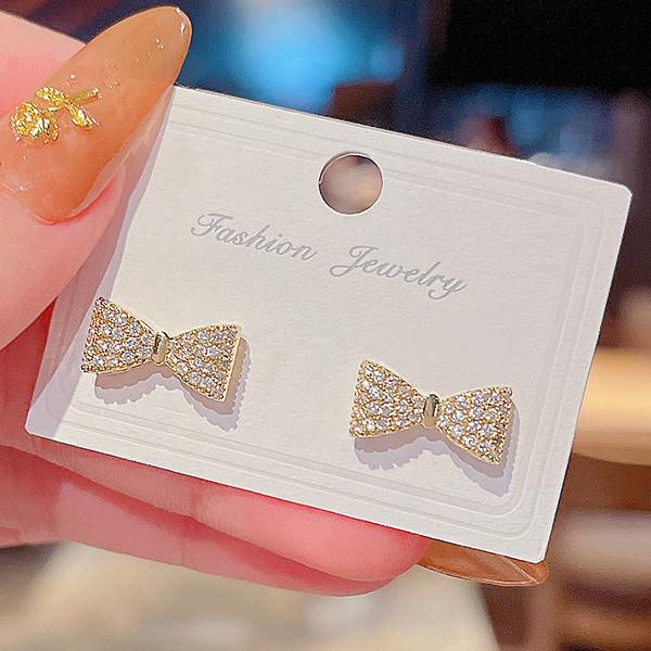 ピアス レディース 高級 リボン 可愛い 両耳 上品 シルバー925 テレワーク 誕生日 記念日 ク...