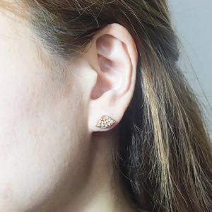 k18 扇形 デザインピアス 0.20ct 天...の詳細画像4