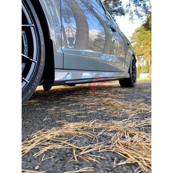 Audi RS3 Sedan Dry Carbon Fibre Side Skirts AP Des...