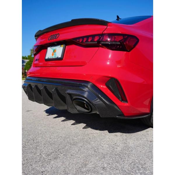 AutomotivePassion Audi RS3 8Y.5 GEN2 - CARBON DIFF...