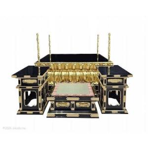 【寺院仏具】黒塗り　4尺　伝流型大壇　脇机2台タイプ　安心の国産寺院仏具　自社工場にて製作　木製高級寺院仏具通販(受注生産品)(商品番号10297k)