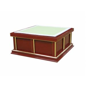 寺院仏具】幅60センチ 潤み塗りの高級礼盤 金具付き 各宗派対応 寺院仏具】幅60センチ 潤み塗りの高級礼盤 金具付き 各宗派対応