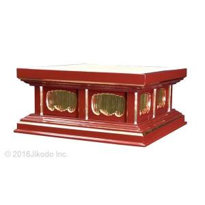 寺院仏具】幅60センチ 潤み塗りの高級礼盤 金具付き 各宗派対応 寺院仏具】幅60センチ 潤み塗りの高級礼盤 金具付き 各宗派対応