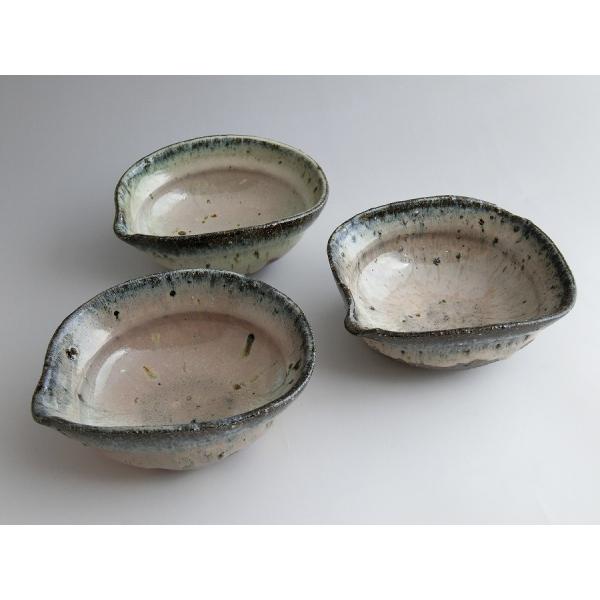 【唐津焼中川自然坊窯】中川恭平作　斑唐津片口向付　三客