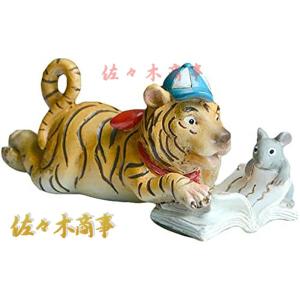 ピエロ 陶器 置物 ノベルティ 人形 オブジェ クラウン 道化師