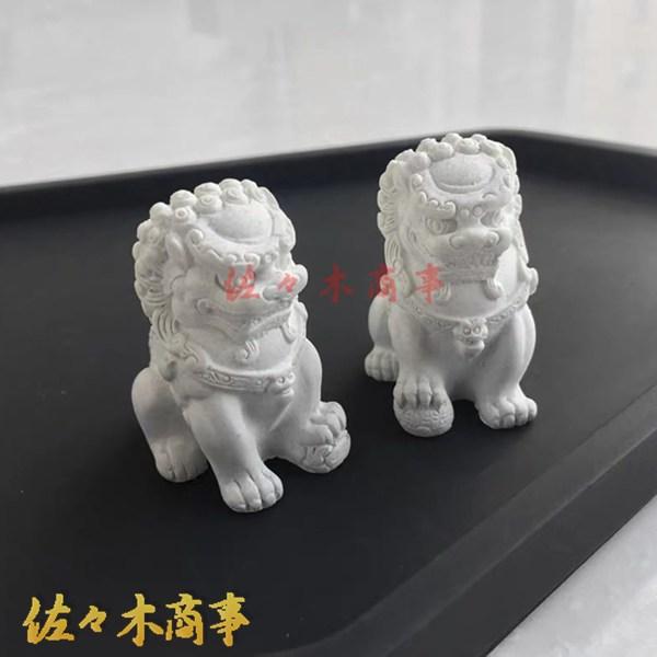 獅子 ライオン 置物獅子 狛犬 招財 風水 開運 置物風水グッズ 金運 財運 開運 獅子一対 風水グ...