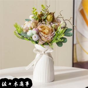 景徳鎮 孔雀牡丹文花瓶 中国 陶磁器 工芸 - アートの友社