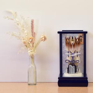 久月 破魔弓 18号 優雅 本籐巻 オルゴール付き ガラスケース飾り 初