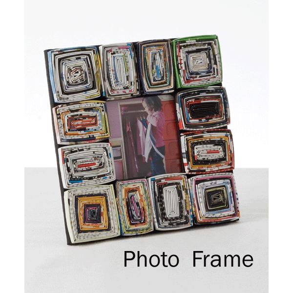 外国の広告を利用してオシャレに飾ったエコPHOTO Frame（フォトフレーム・写真たて）