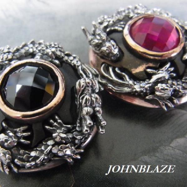 シルバ−925製 銅台座 コンチョ ネジ式 弐頭龍 ツインドラゴン 飛龍 ジルコニア 石 ネジ付 ス...