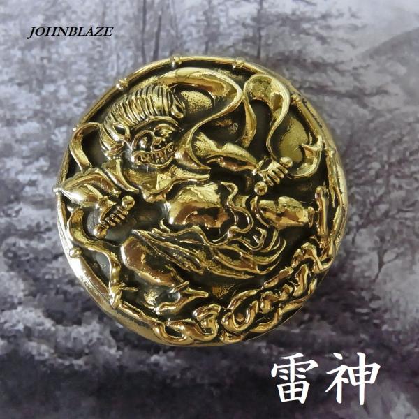 金色の真鍮製 コンチョ ネジ式 雷神 いかづちのかみ 雷電様 鳴神 雷公 ネジ付 スクリューバック ...