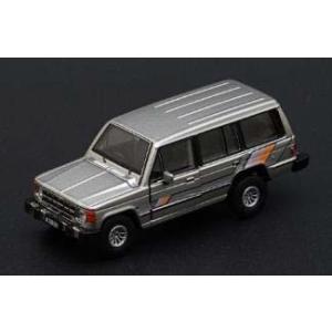 BM CREATIONS 1/ 64 三菱 パジェロ 1st Generation 1983 シルバー ストライプ柄 RHD(64B0190)ミニカー 返品種別B｜joshin